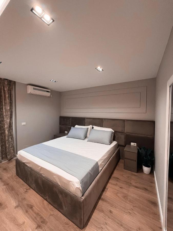 Aia & Apartament Tirana