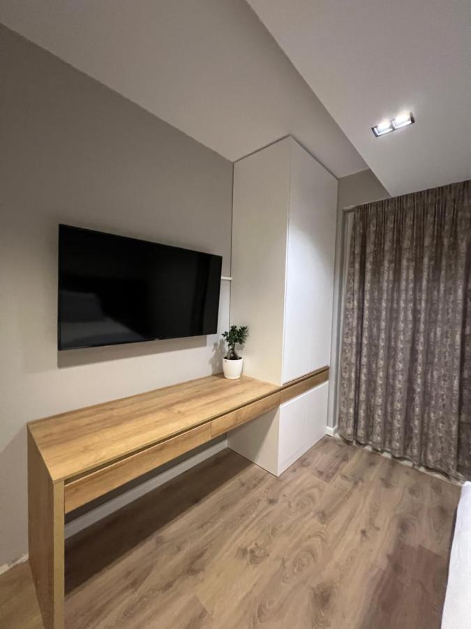 Aia & Apartament