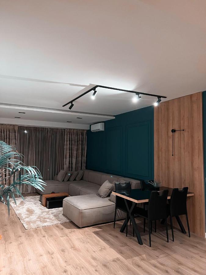 Aia & Apartament Tirana