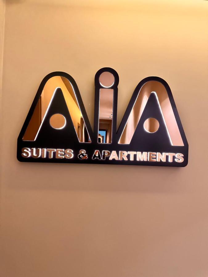 Aia & *
