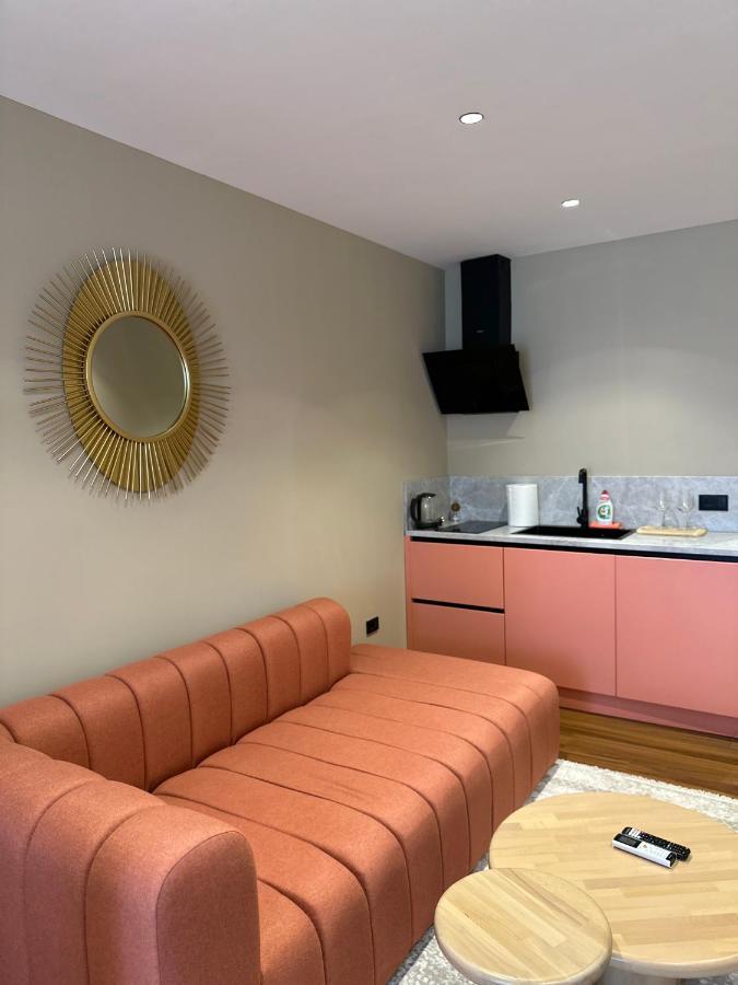 Aia & Apartament *